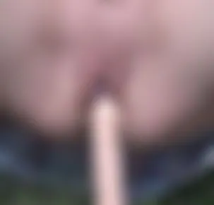 DILDO REITEN UND PISSEN NACH DEM ORGASMUS