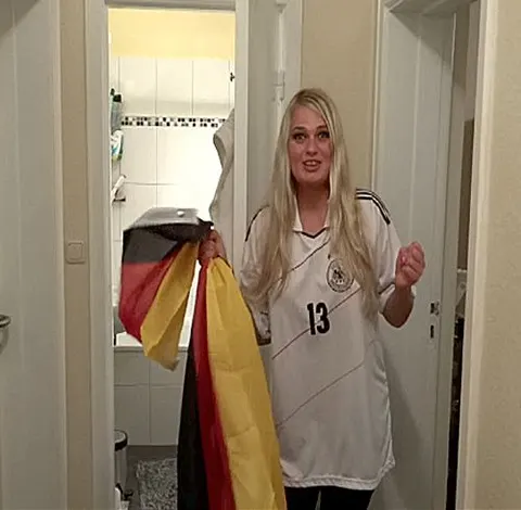Geiler Halbzeit-Piss!! 5:0!!