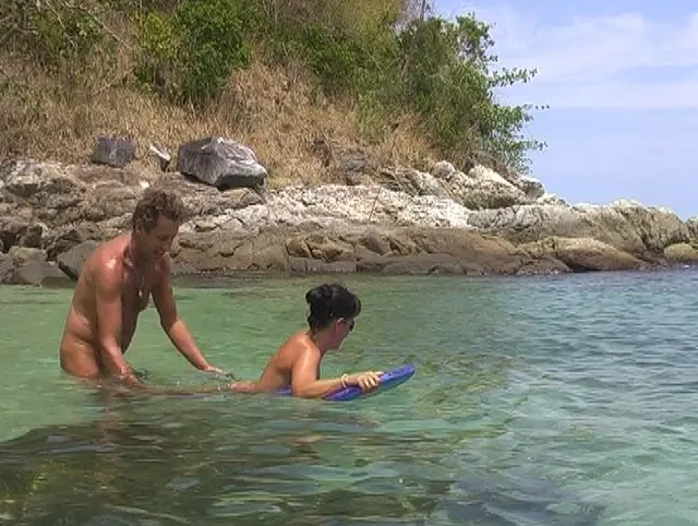 Auf dem Schwimmbrett