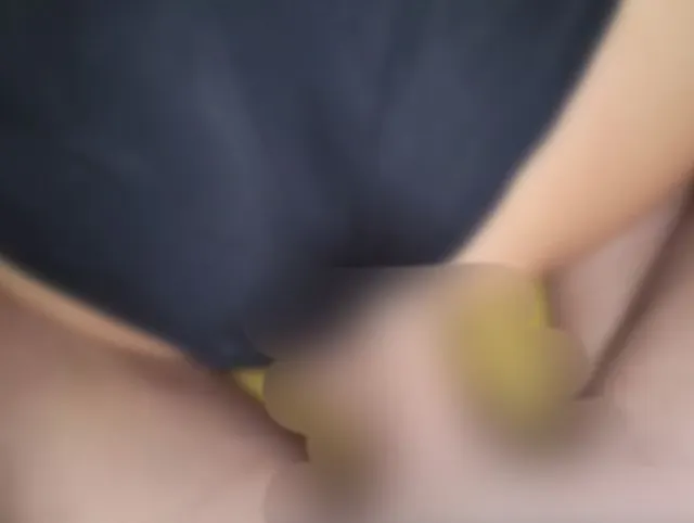 Zieh meine Shorts runter und komm rein