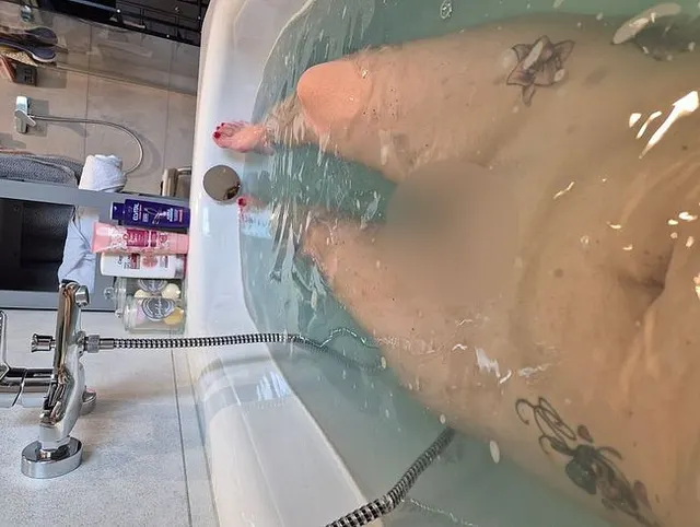 Beauty-Tag in der Wanne … und dann wurde es heiß ??