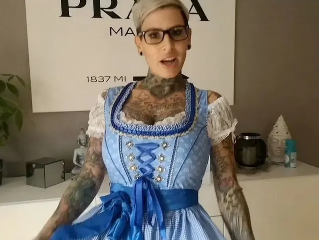 O Zapft is !Im neuen Dirndl gefickt