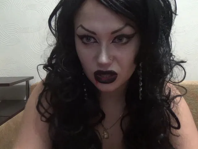 You are stroking your cock with your friend lol I am here for humilate