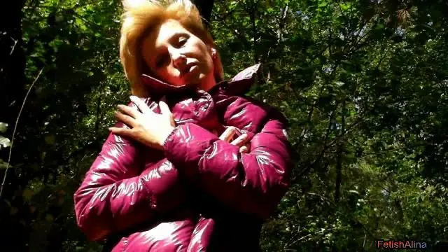Masturbieren mit Monclerjacke Outdoors