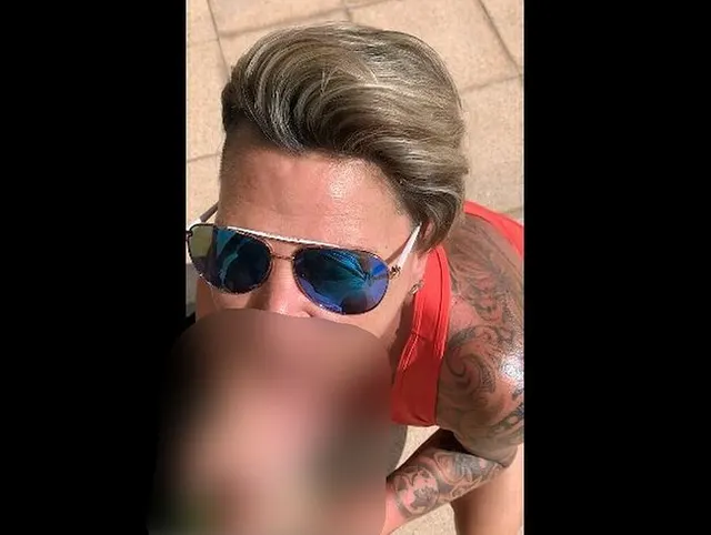 Handyteaser - Public Blowjob