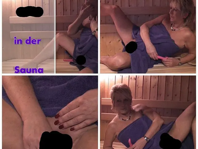 Mit dem Dildo in der Sauna
