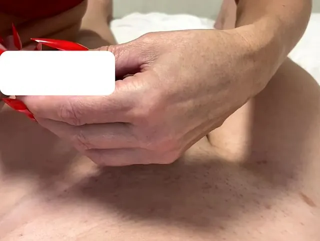 MILF Stiefmutter lange Nägel Spermaextraktion Mann Tanga Domina Asmr Fetisch Zusammenstellung