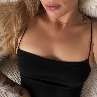 Profilbild von Amber Glaze