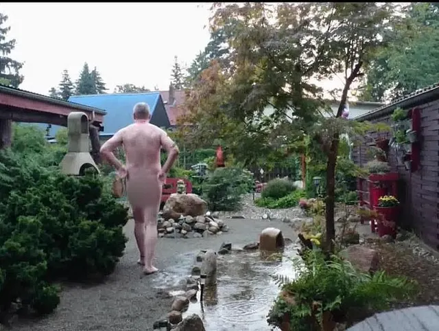 Nackt im Regen ** FKK Outdoor **