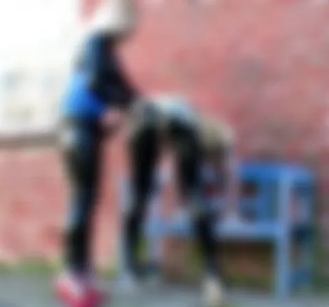 Fucked mit dem Strap on von Su