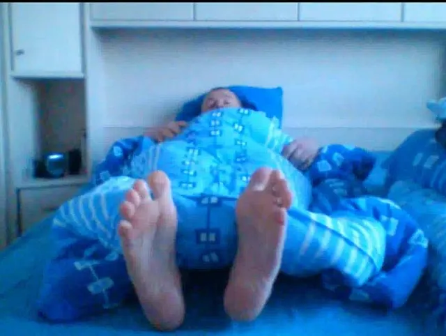 Bed Humping: NACKT im Bett