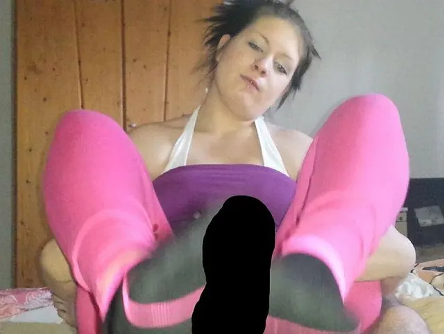 Footjob am Nachbarsjunge