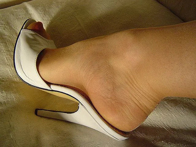 Weihe meine neuen Heels ein!
