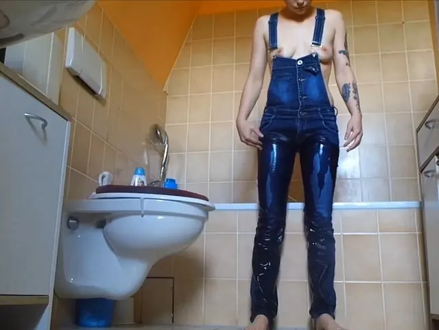Jeans Latzhose mit Natursekt