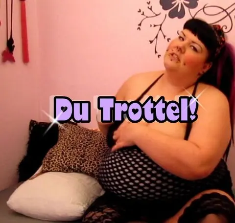 Du Trottel, wixx anständig!