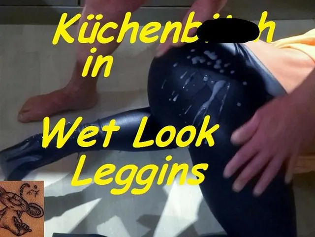 Küchenbitch in Wetlook Leggins gefickt
