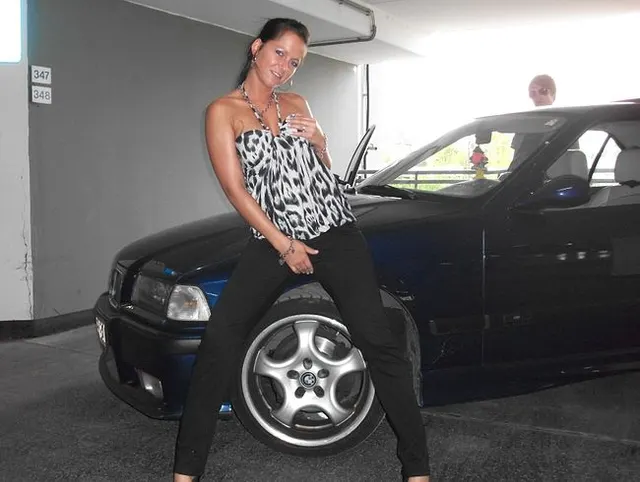 Im Parkhaus User einen Blow Job verpasst!
