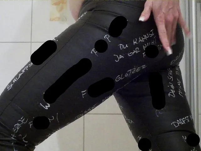 Lederhose bemalt und abgepisst