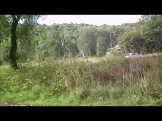 Auto springt nicht an aber lach hilfe kam Creampie an der Strasse wie geil