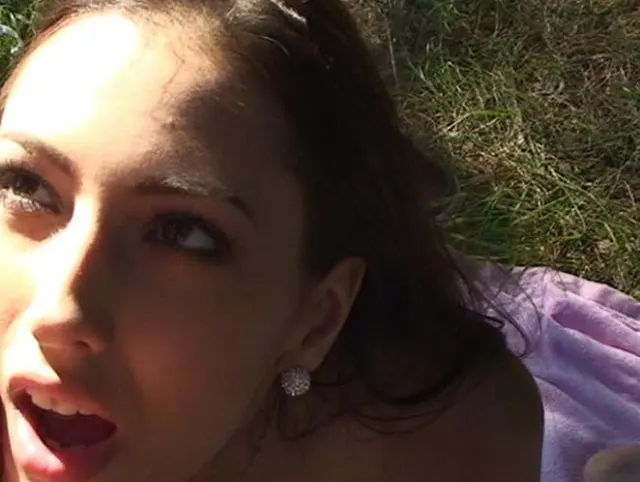 Ich beim Blasen outdoor