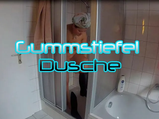 Heißer Gummistiefel waschtag