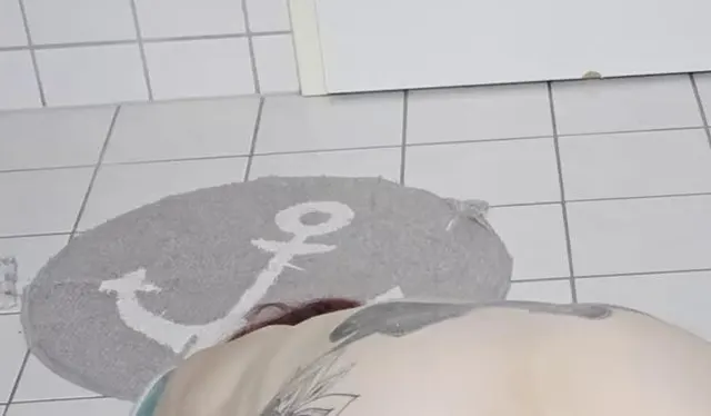 Geil auf allen Vieren ! Dildo -Doggy ???? ????