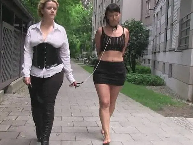 Barfuss in Public EXTREM