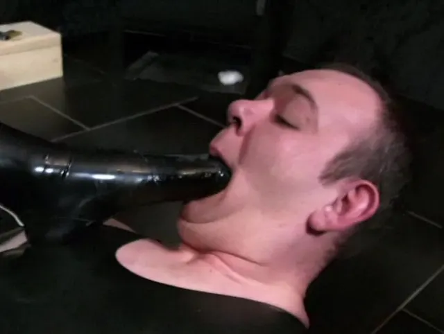The Latex FootJob with Jerk Off Instruction & Cum Shot