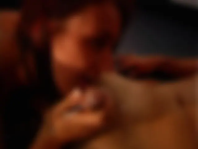 18 jährigen live im Pornokino abgearbeitet