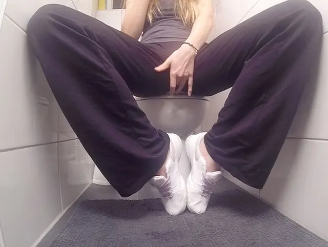 ich piss durch meine Sporthose