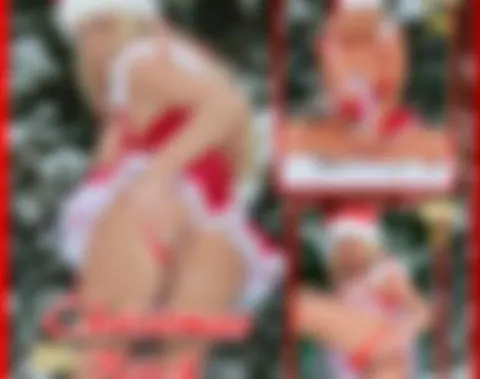Sexy Weihnachts Bitch im Schnee mit Mega Spritz Orgasmus