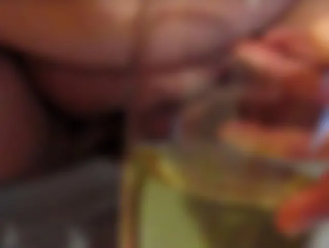 Geplätschert, gepisst und abgestrullt ins Glas