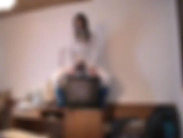 Nahema Fickt sich durchs Hotelzimmer